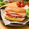Фото к позиции меню Бутерброд Цезарь с куриной грудкой