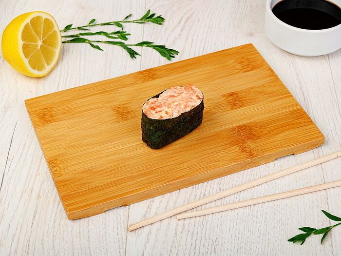 Спайси суши с креветкой
