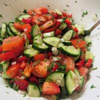 Салат летний овощной
