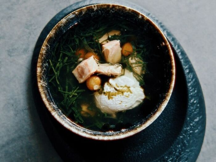 Щавелевый суп с лососем