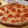 Фото к позиции меню Пицца Пепперони с томатом