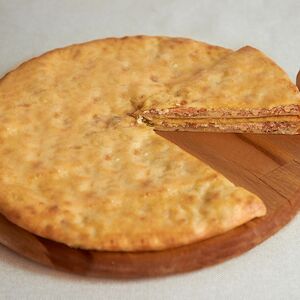 Пирог осетинский с горбушей и сыром