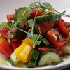 Фото к позиции меню Овощной салат с семенами тыквы и подсолнечника