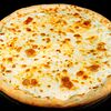 Фото к позиции меню Пицца Куатро 32 см