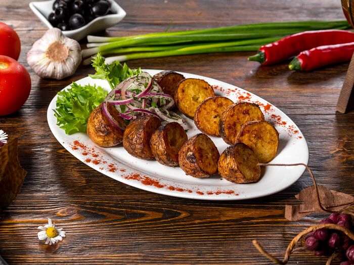 Картофель на мангале с курдюком