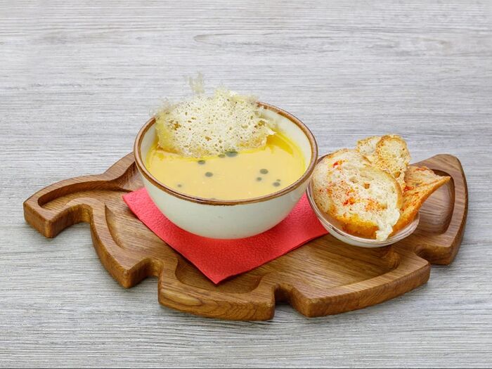Сырный крем-суп с креветками