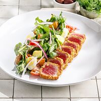 Летний салат с тунцом
