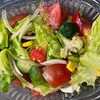 Фото к позиции меню Овощной салат с цветной капустой