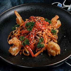 Лапша Wok с креветками