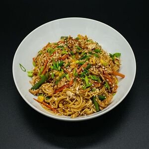 Wok с курицей