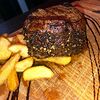 Фото к позиции меню Pepper Steak с картофельными дольками