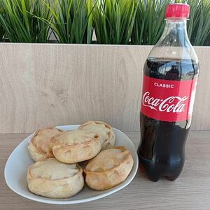 Элеш и Coca-Cola