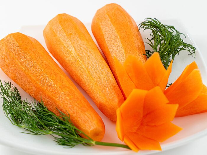 Морковь очищенная