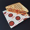 Фото к позиции меню Красный сэндвич