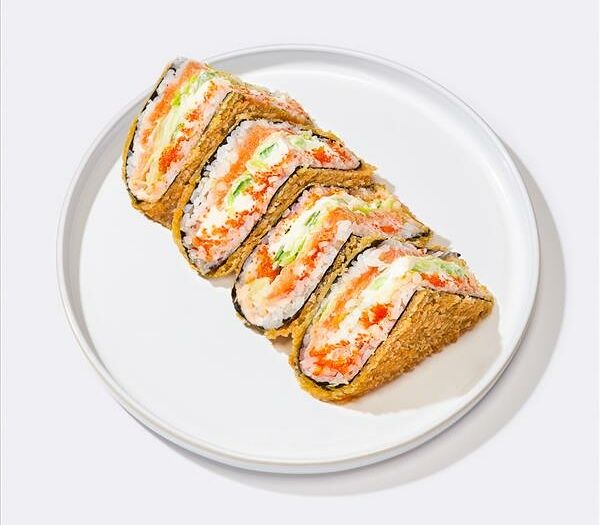 Рисовый сэндвич с лососем (темпура)