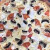 Фото к позиции меню Пицца с грудкой и грибами