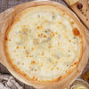 Фото к позиции меню Пицца Три сыра и дорблю