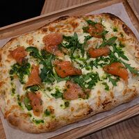 Пицца Форель и сливочный сыр