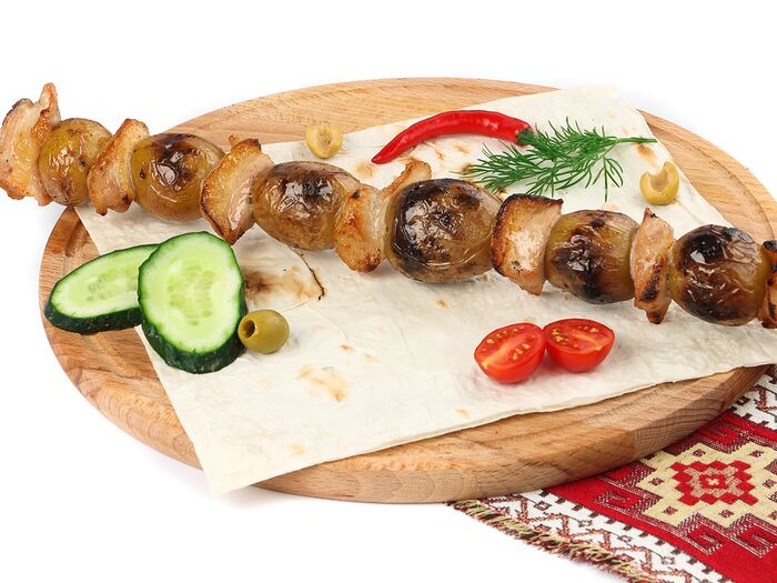 Картофель на шампуре с курдюком