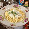 Фото к позиции меню Спагетти с фрикадельками в сырном соусе