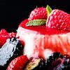 Фото к позиции меню Панна-котта со свежими ягодами