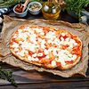 Фото к позиции меню Римская пицца Маргарита 35 см