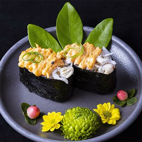 Спайси суши с камчатским крабом