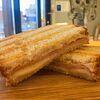 Фото к позиции меню Сэндвич-тост с ветчиной и сыром