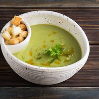Овощной крем-суп с брокколи