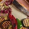Фото к позиции меню Филе Мурманского лосося на гриле с овощами