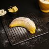 Фото к позиции меню Десерт творожный Бананчик