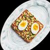 Фото к позиции меню Авокадо тост с отварным яйцом