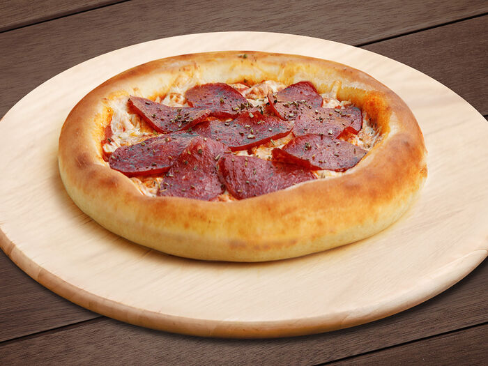 Пицца Салями 22 см на классическом тесте
