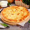 Фото к позиции меню Осетинский пирог со шпинатом и сыром