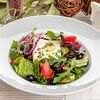 Фото к позиции меню Греческий салат с брынзой