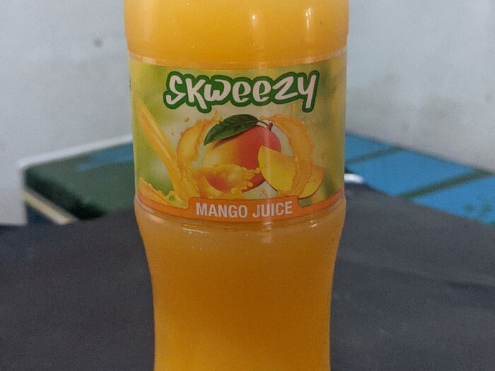 Skweezy mango juice