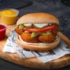 Фото к позиции меню Бургер Шримп Shrimp с ореховым соусом