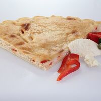 Осетинский пирог с сыром и болгарским перцем