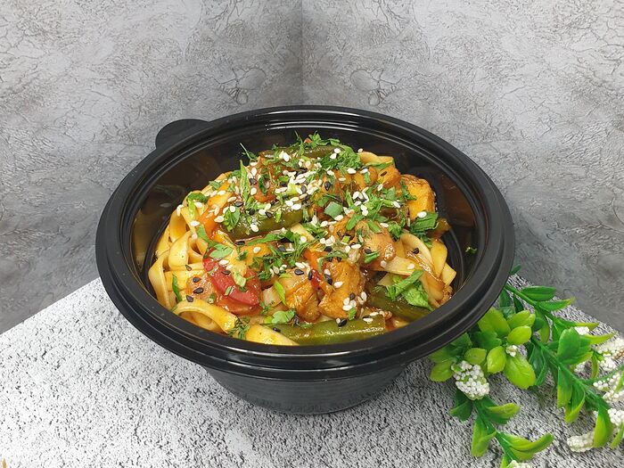 Лапша wok с морепродуктами и соусом Терияки