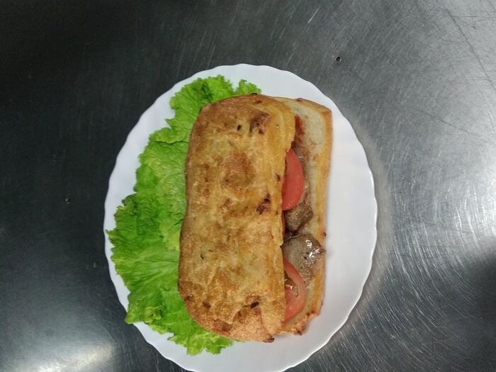 Панини сэндвич с куриной котлетой