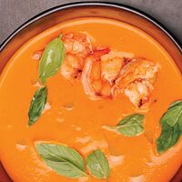 Сливочно-томатный суп с креветками