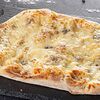 Фото к позиции меню Римская пицца Четыре сыра (20*30см)