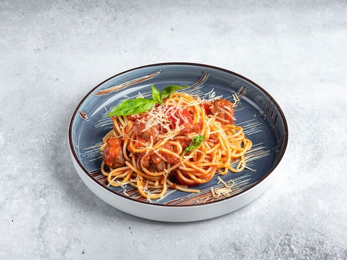 Спагетти с фрикадельками Болоньезе