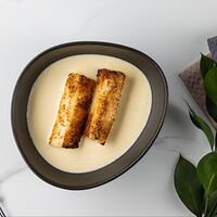 Сырный суп с корнем сельдерея и гренками