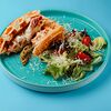 Фото к позиции меню Вафельный гриль-чиз сэндвич с ветчиной из индейки и зеленой сальсой