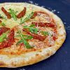 Фото к позиции меню Пицца Луна и помидор