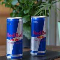 Энергетический напиток Red Bull