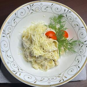 С грибами и курицей