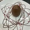 Фото к позиции меню Муссовый десерт Шоколадное яйцо