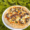 Фото к позиции меню Пицца с белыми грибами